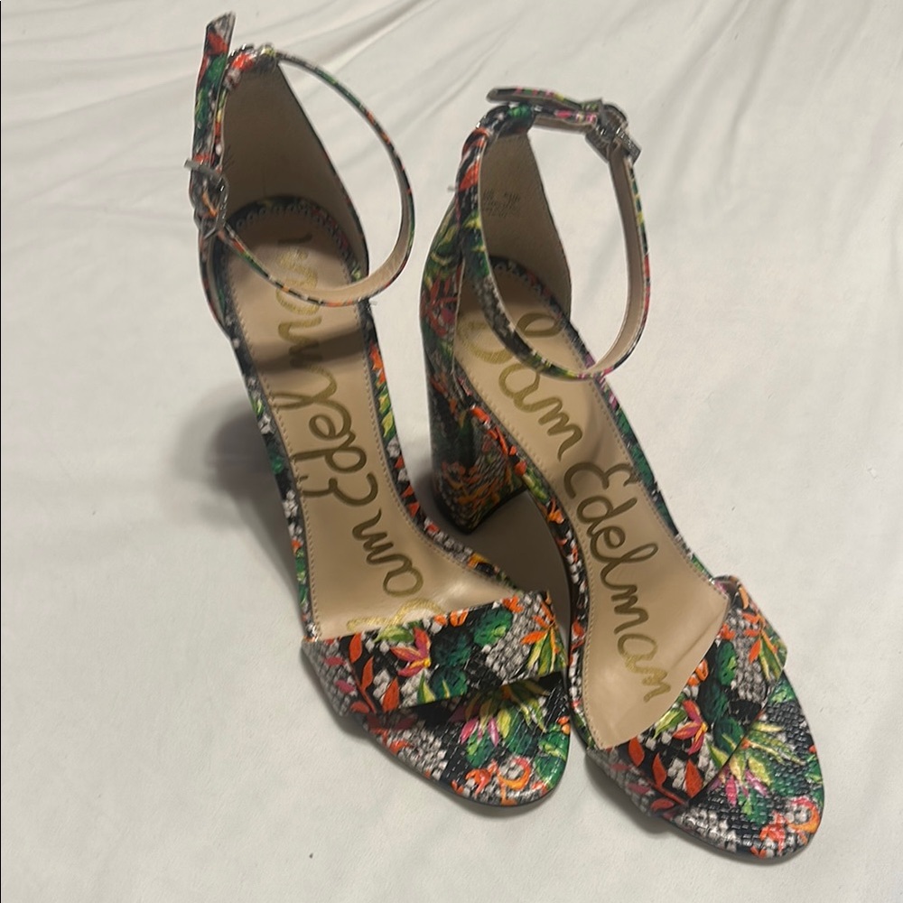 Sam Edelman Floral Heeled Sandals Vibrant Design